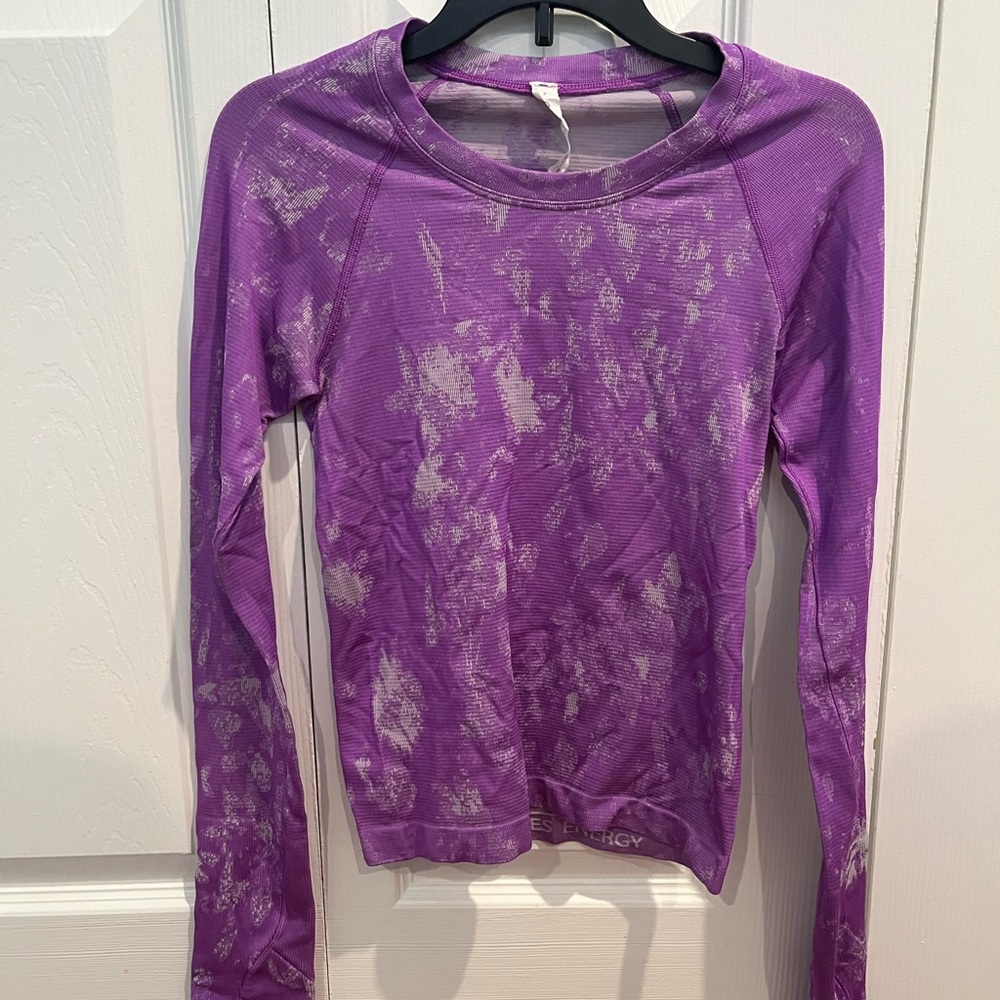 Lululemon Athletica Purple Swiftly Tech Long Sleeve Shirt 2.0 *Race Length